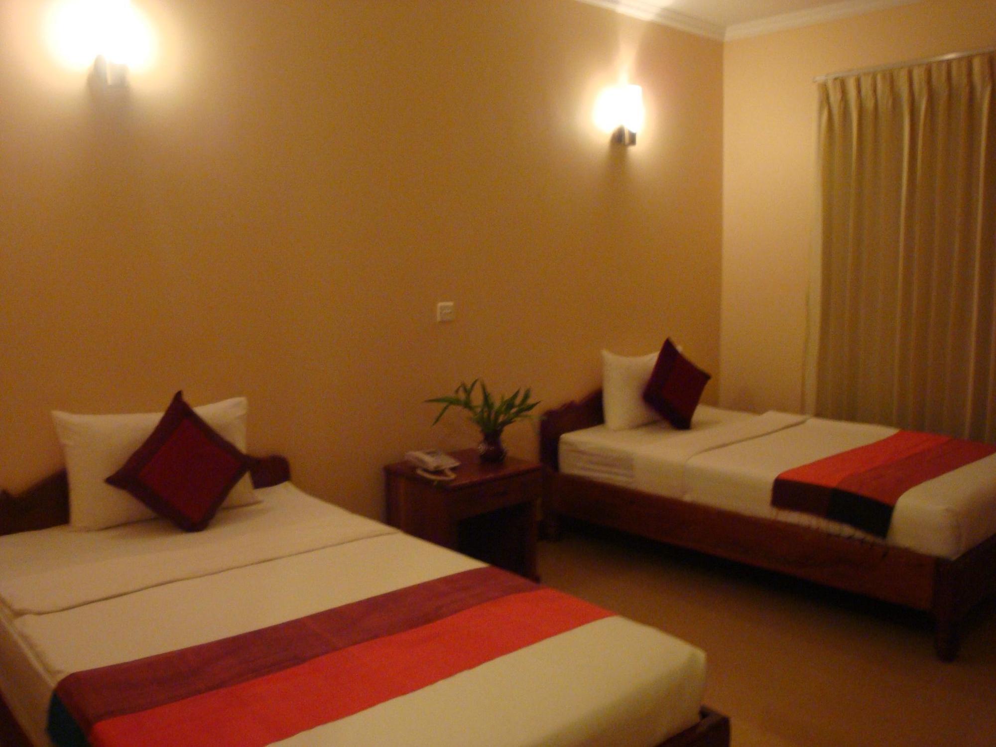Emerald City Hotel Siem Reap Bagian luar foto