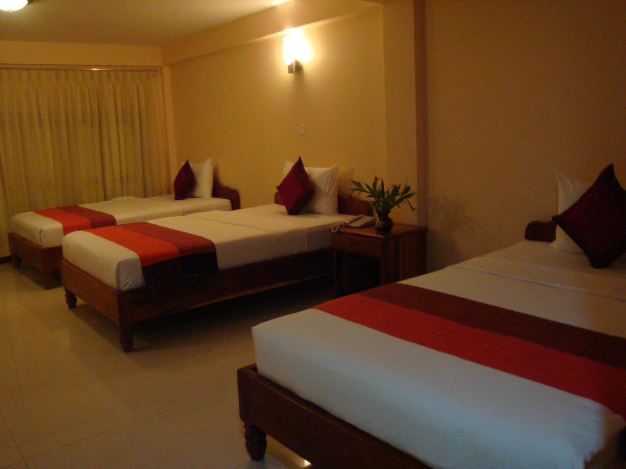 Emerald City Hotel Siem Reap Bagian luar foto