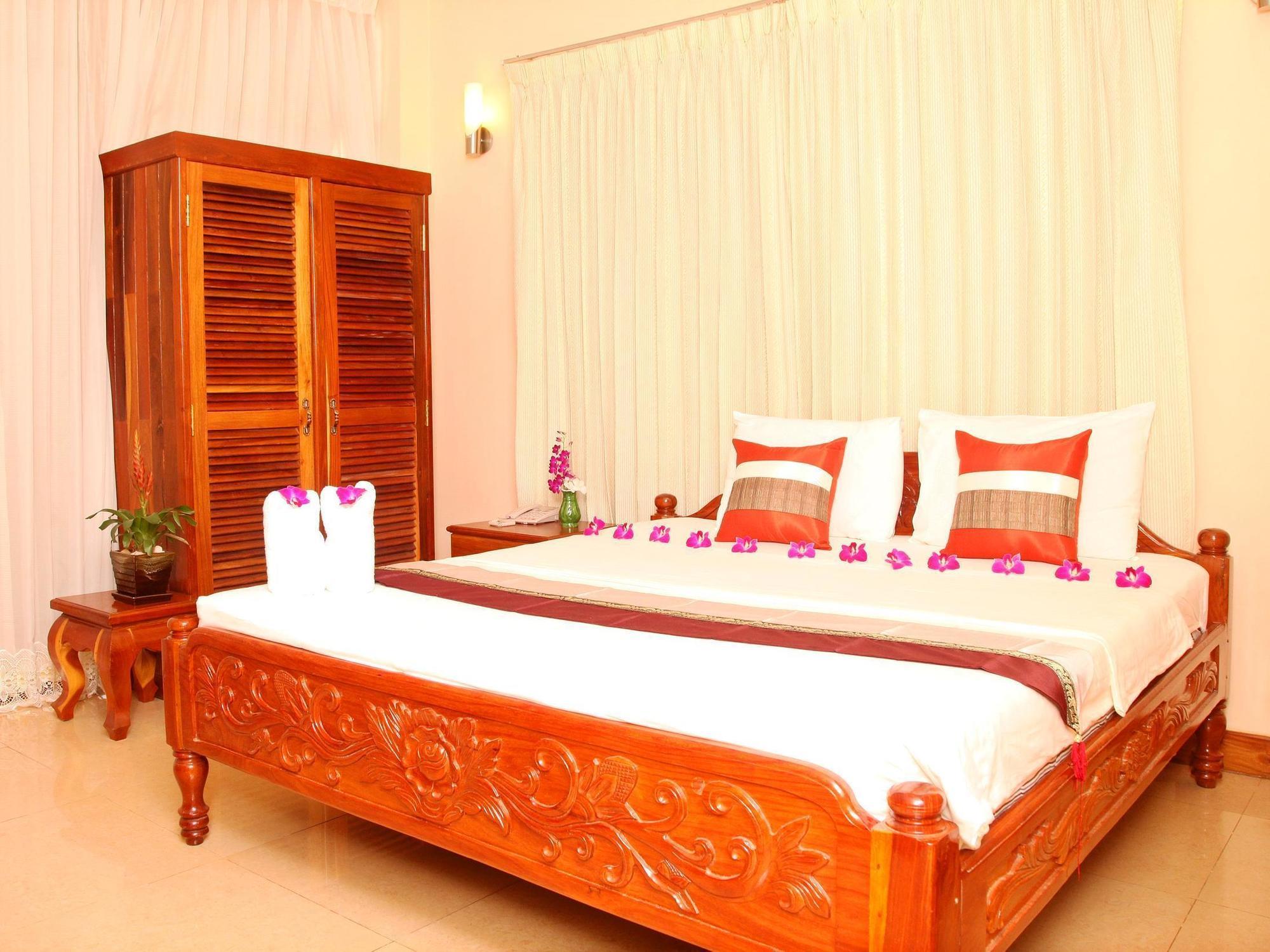 Emerald City Hotel Siem Reap Bagian luar foto