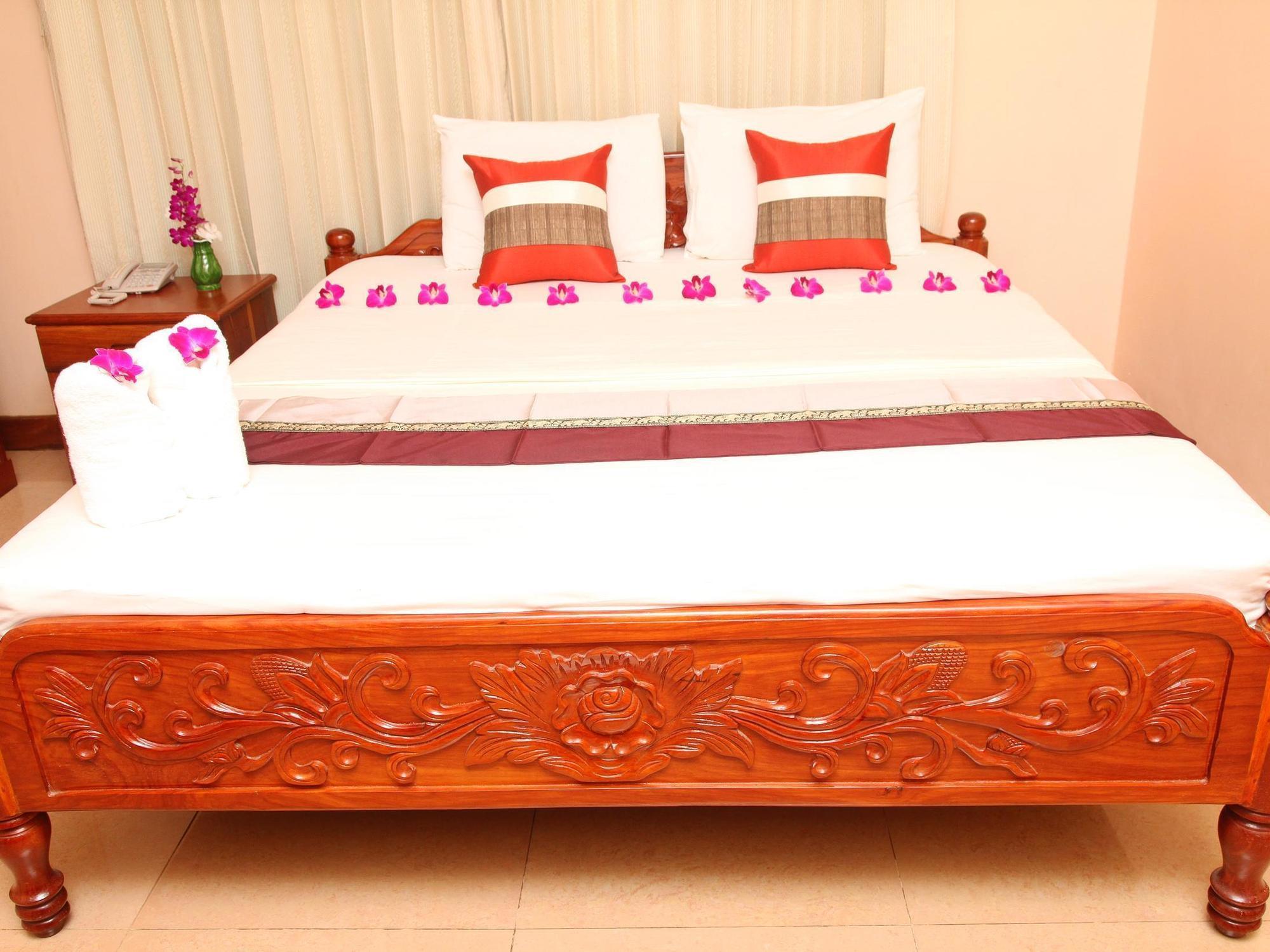 Emerald City Hotel Siem Reap Bagian luar foto